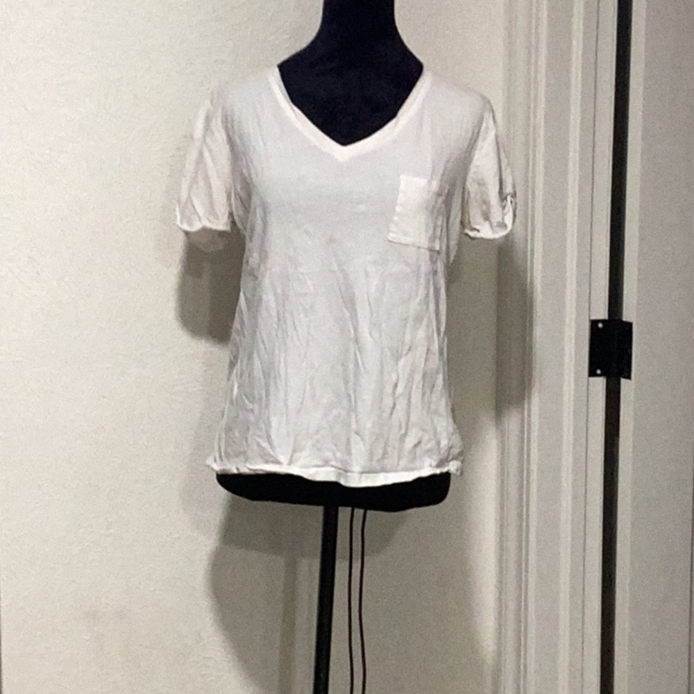 525 America Classic White V-Neck Women's Top